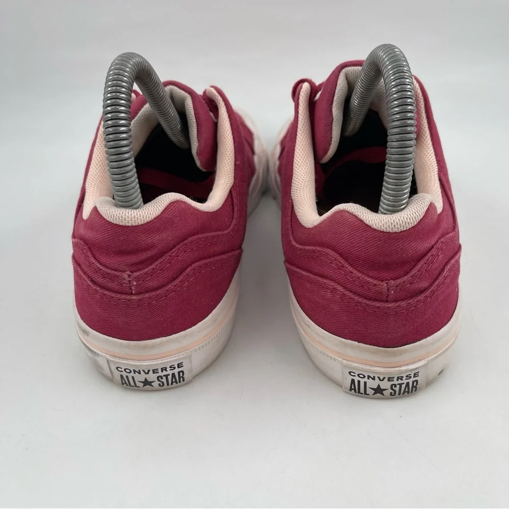 Converse Women’s El Distrito OX - SZ 7 - Red Athletic Canvas Shoe Sneaker